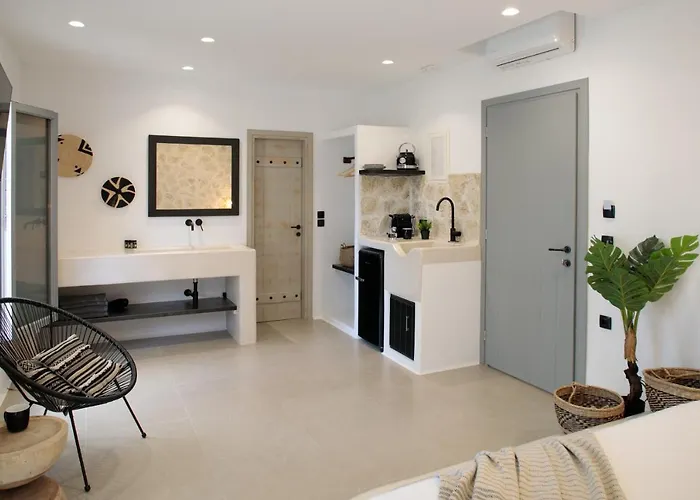 Hotel Naxos Village 3*