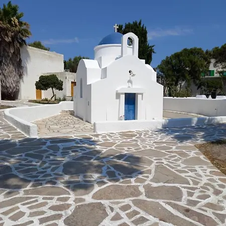 Naxos Village 酒店