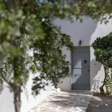 酒店 Naxos Village 3*