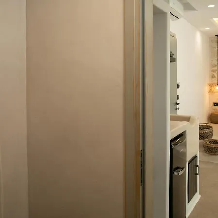 Naxos Village Hotel *