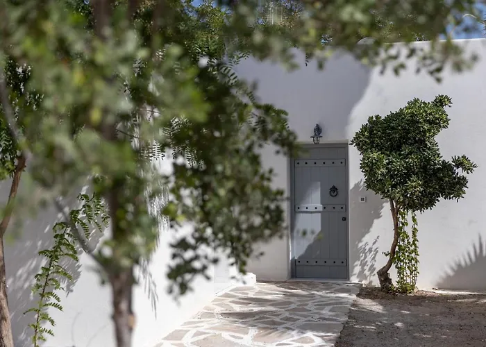 Hotel Naxos Village 3*