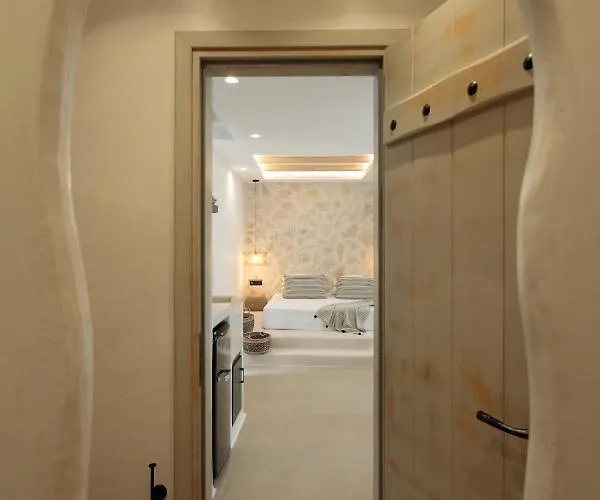 Naxos Village Hotel 3*