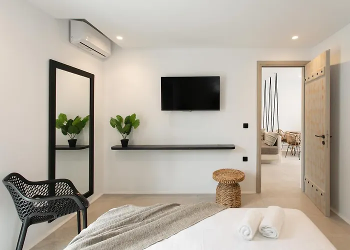 Hotel Naxos Village 3*