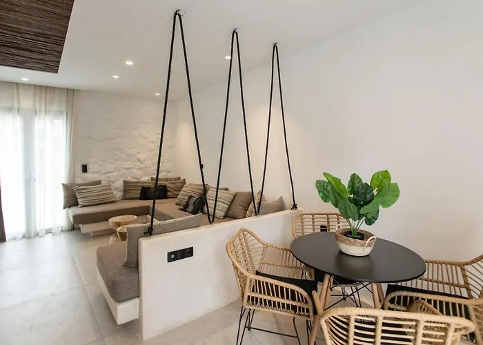 Naxos Village Hotel 3*